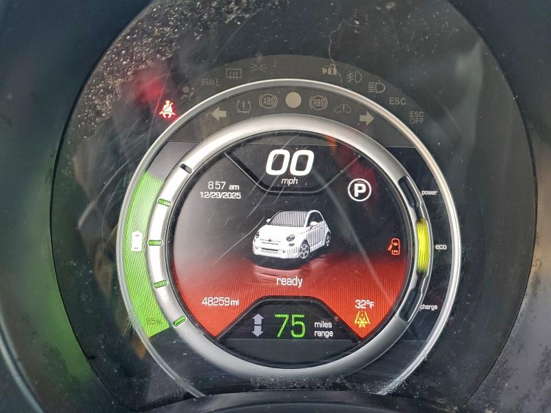 Photo 9 from auction – 2015 FIAT 500 ELECTR with VIN 3C3CFFGEXFT603425