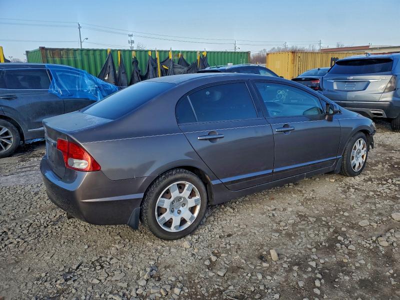 Photo 3 from auction – 2010 HONDA CIVIC LX with VIN 2HGFA1E53AH557789