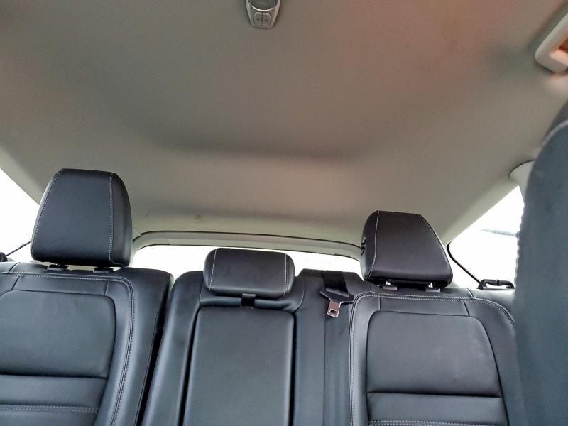 Photo 10 from auction – 2018 FORD ESCAPE with VIN 1FMCU0HD7JUC26633