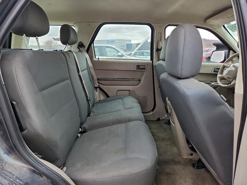 Photo 11 from auction – 2009 FORD ESCAPE with VIN 1FMCU02759KA19989