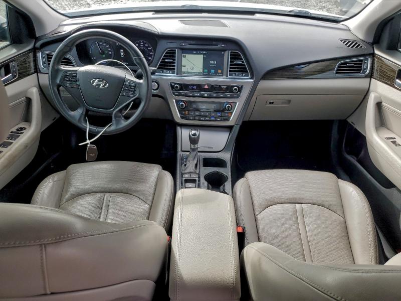 Photo 8 from auction – 2017 HYUNDAI SONATA with VIN KMHE34L10HA047930