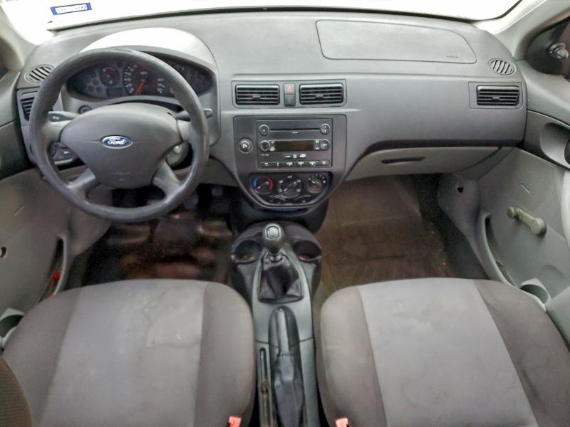 Photo 8 from auction – 2007 FORD FOCUS ZX4 with VIN 1FAFP34N47W286753