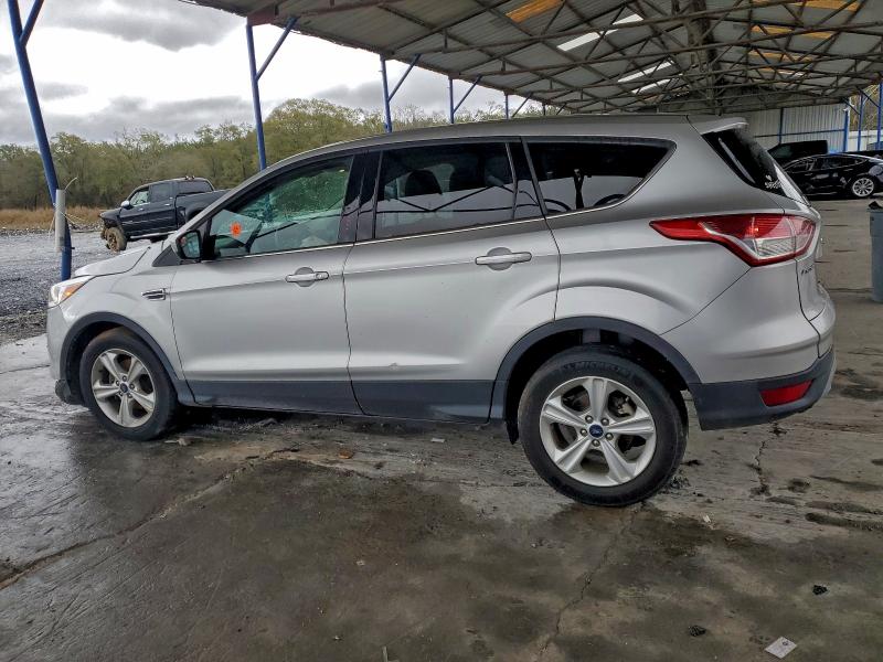 Photo 2 from auction – 2015 FORD ESCAPE SE with VIN 1FMCU0GX7FUC10337