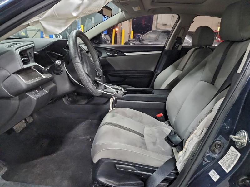 Photo 7 from auction – 2017 HONDA CIVIC EX with VIN 19XFC2F86HE032402