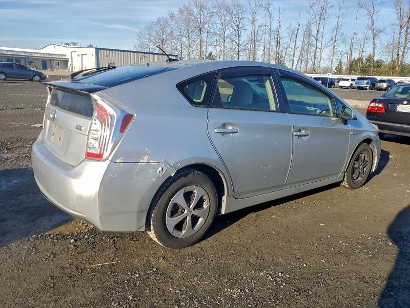 Photo 3 from auction – 2012 TOYOTA PRIUS with VIN JTDKN3DU4C5537602