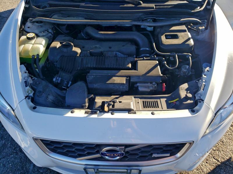 Photo 11 from auction – 2012 VOLVO C30 T5 with VIN YV1672MK3C2281047