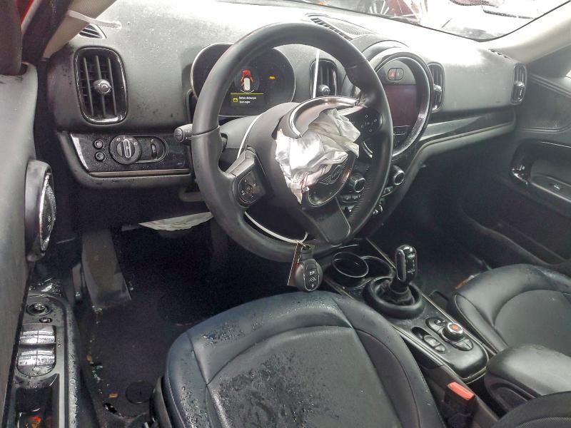 Photo 8 from auction – 2022 MINI COOPER COU with VIN WMZ43BR0XN3N62422