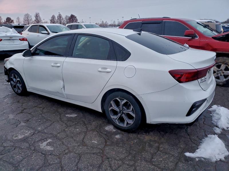 Photo 2 from auction – 2019 KIA FORTE with VIN 3KPF24AD2KE064046