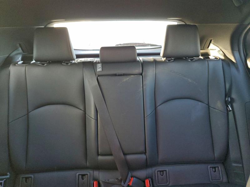 Photo 10 from auction – 2019 LEXUS UX 200 with VIN JTHY3JBH2K2012580