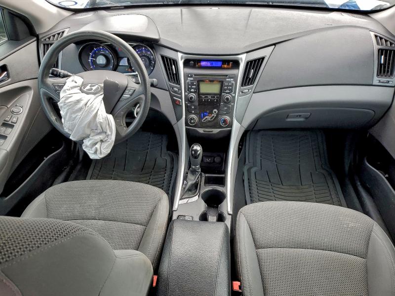 Photo 8 from auction – 2013 HYUNDAI SONATA GLS with VIN 5NPEB4AC6DH607626