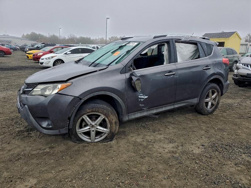 TOYOTA RAV4 LE 2015 with VIN 2T3ZFREVXFW137546 - Photo from auction