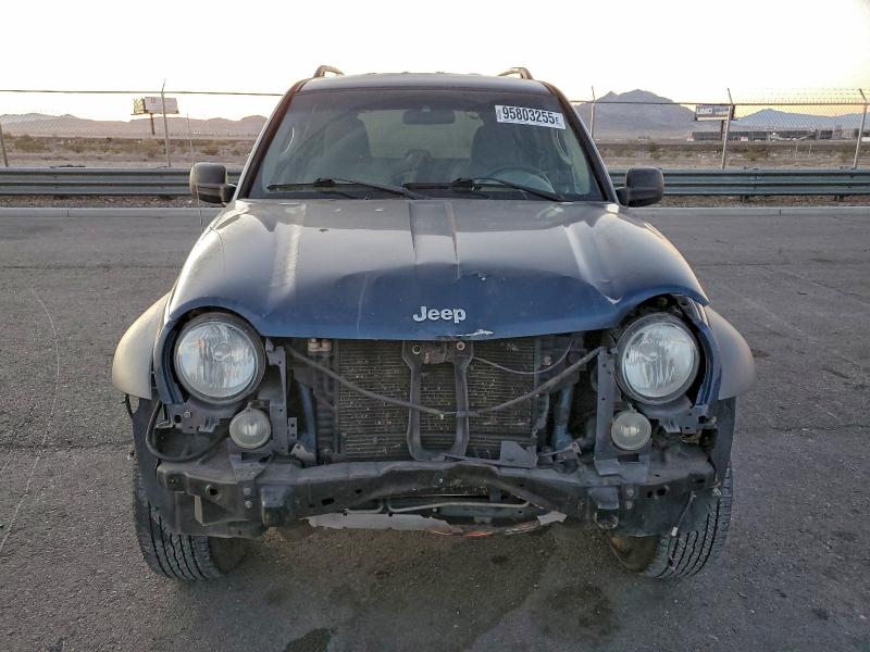 Photo 5 from auction – 2005 JEEP LIBERTY SP with VIN 1J4GL48K35W622822