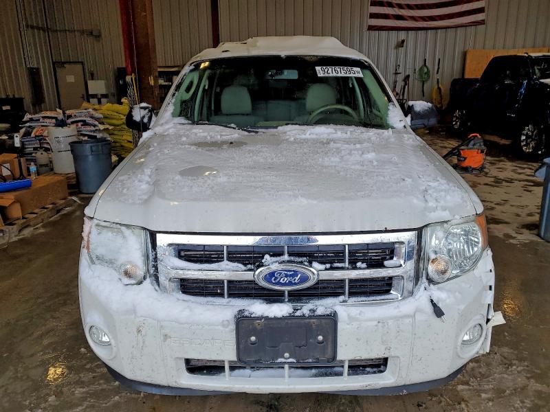 Photo 5 from auction – 2010 FORD ESCAPE XLT with VIN 1FMCU0D79AKD40080