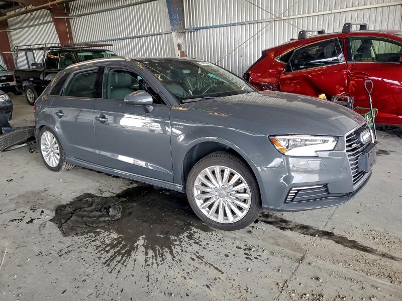 Photo 4 from auction – 2018 AUDI A3 E-TRON with VIN WAUUPBFF9JA079519