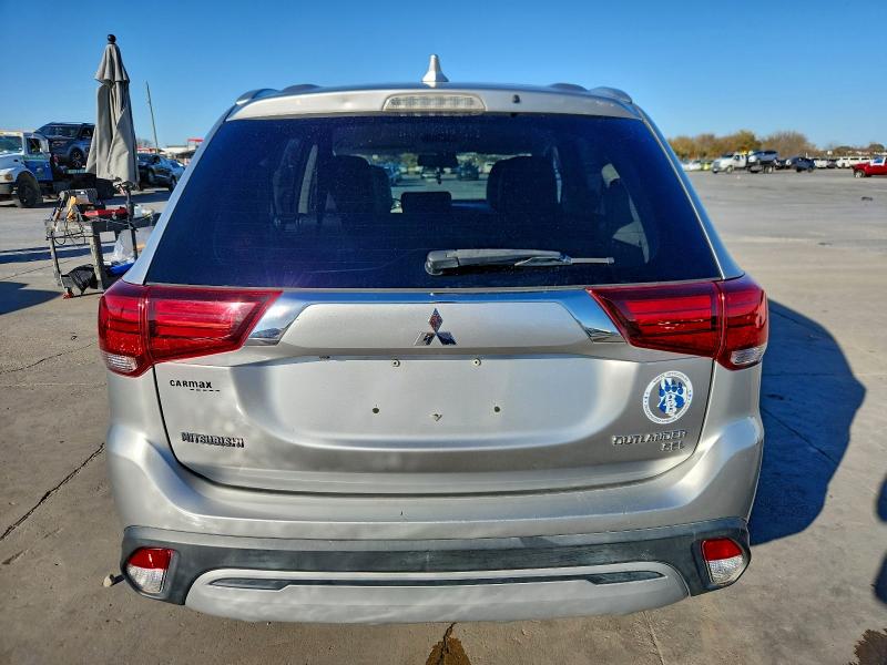 Photo 6 from auction – 2019 MITSUBISHI OUTLANDER with VIN JA4AZ3A37KZ040301