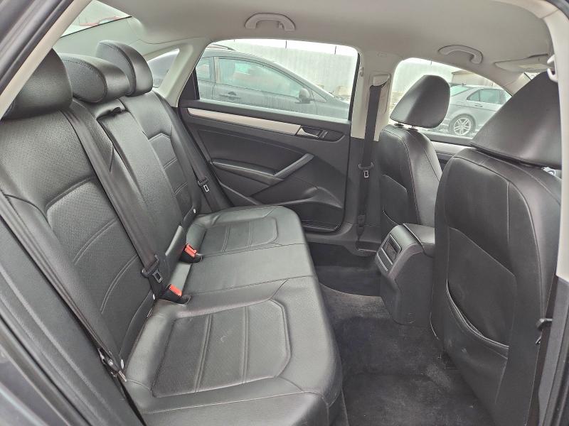 Photo 10 from auction – 2012 VOLKSWAGEN PASSAT SE with VIN 1VWBP7A34CC073264