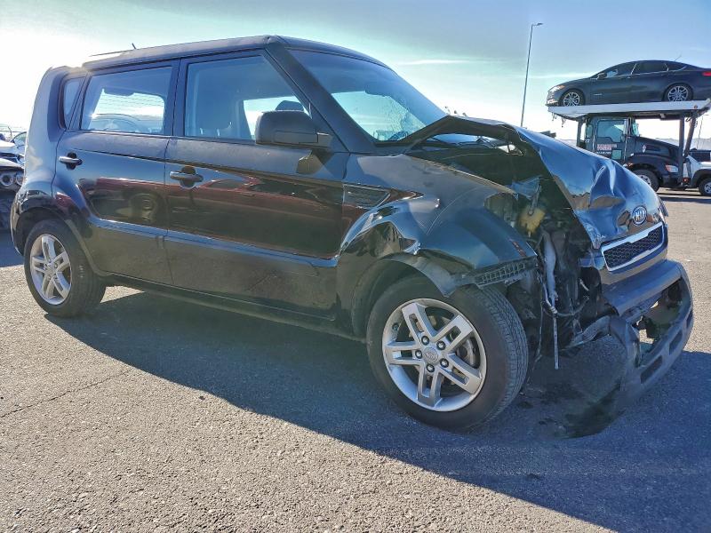 Photo 4 from auction – 2011 KIA SOUL with VIN KNDJT2A17B7299947
