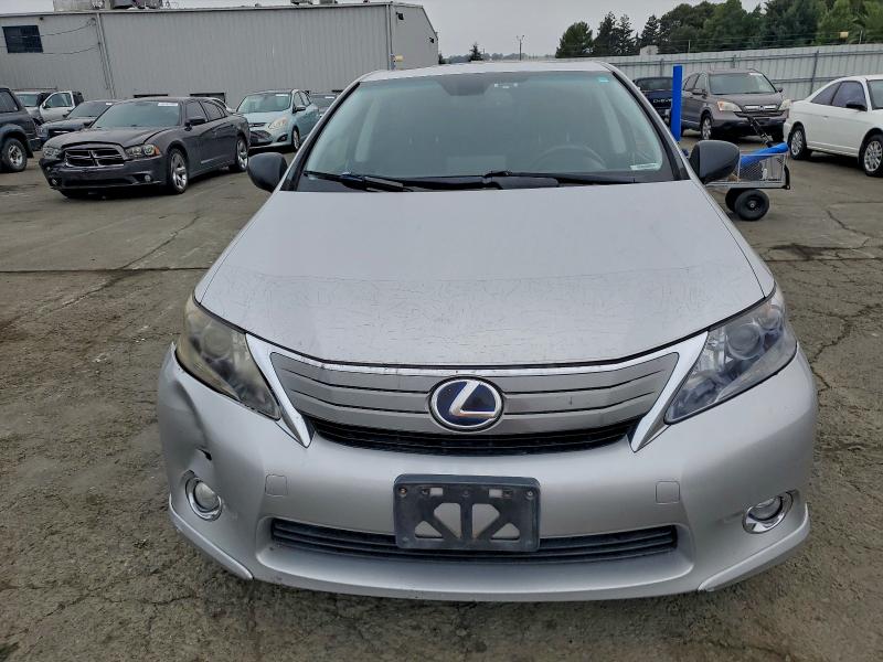 Photo 5 from auction – 2010 LEXUS HS 250H with VIN JTHBB1BA8A2033539