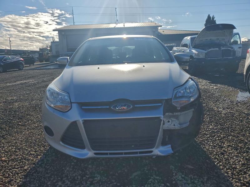 Photo 5 from auction – 2014 FORD FOCUS SE with VIN 1FADP3K24EL200209