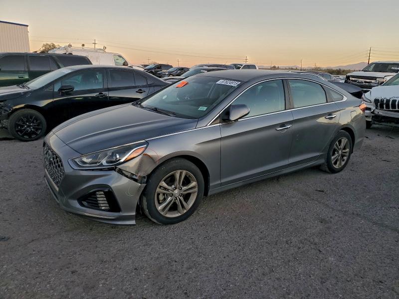 HYUNDAI SONATA LIM 2019 with VIN 5NPE34AF5KH748031 - Photo from auction