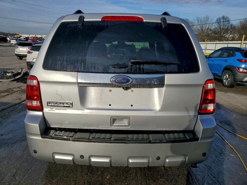 Photo 6 from auction – 2012 FORD ESCAPE LIM with VIN 1FMCU0E78CKC16819
