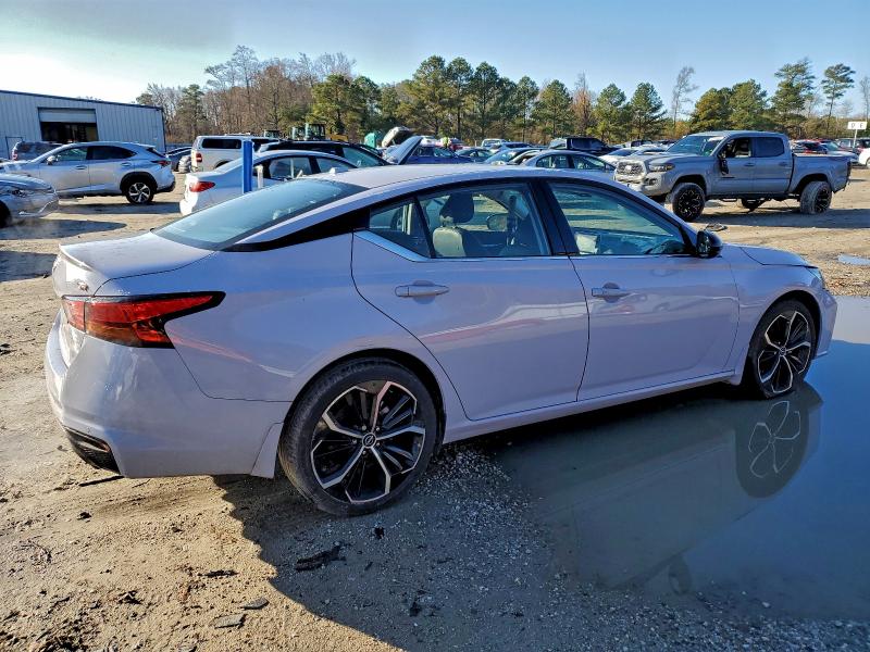 Photo 3 from auction – 2024 NISSAN ALTIMA SR with VIN 1N4BL4CV2RN436367