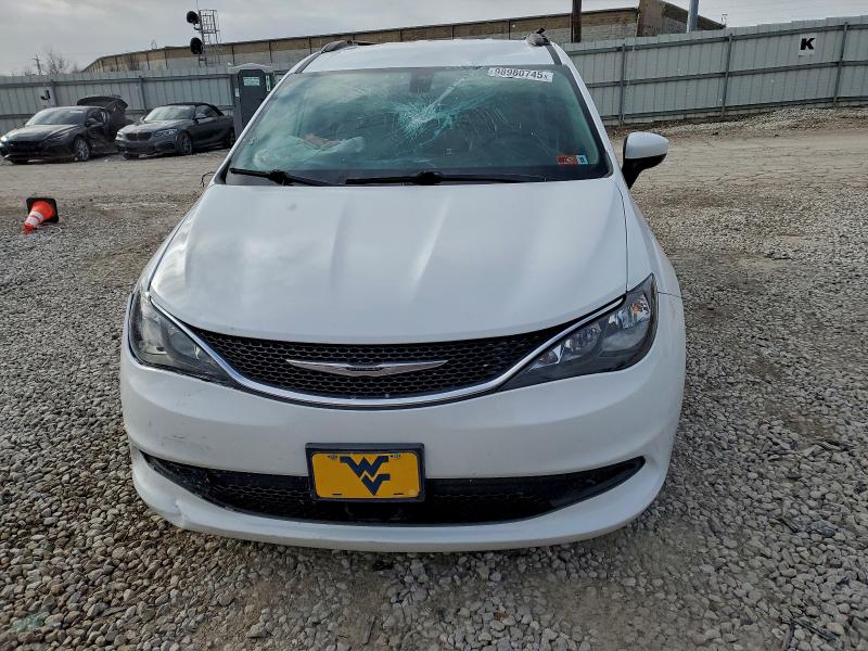 Photo 5 from auction – 2021 CHRYSLER VOYAGER LX with VIN 2C4RC1DG3MR539249