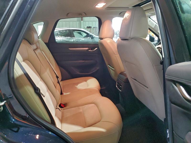 Photo 11 from auction – 2017 MAZDA CX-5 TOURI with VIN JM3KFBCLXH0165338