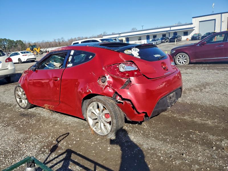 Photo 2 from auction – 2013 HYUNDAI VELOSTER with VIN KMHTC6AD3DU150638