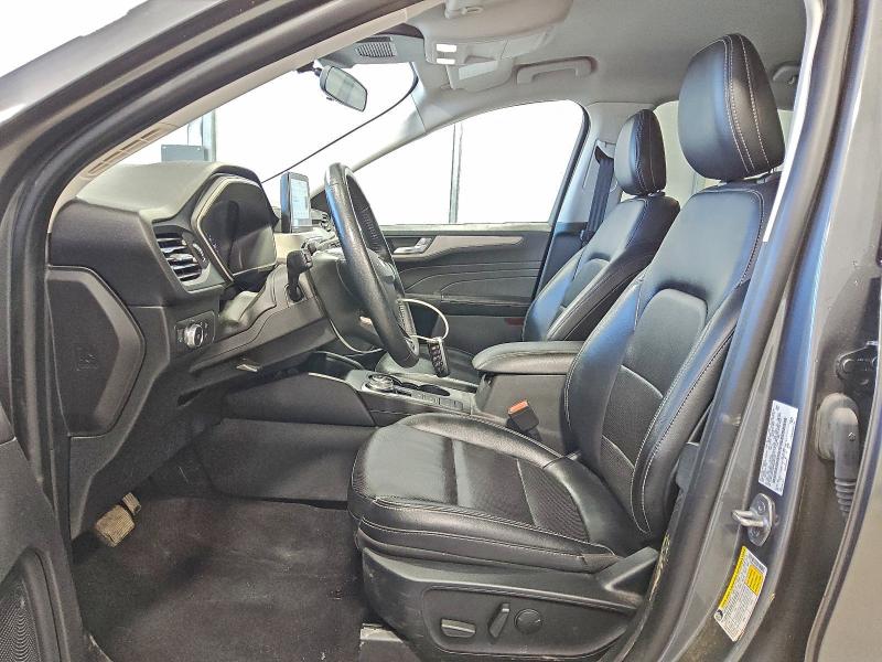 Photo 7 from auction – 2021 FORD ESCAPE SEL with VIN 1FMCU9H68MUA64991