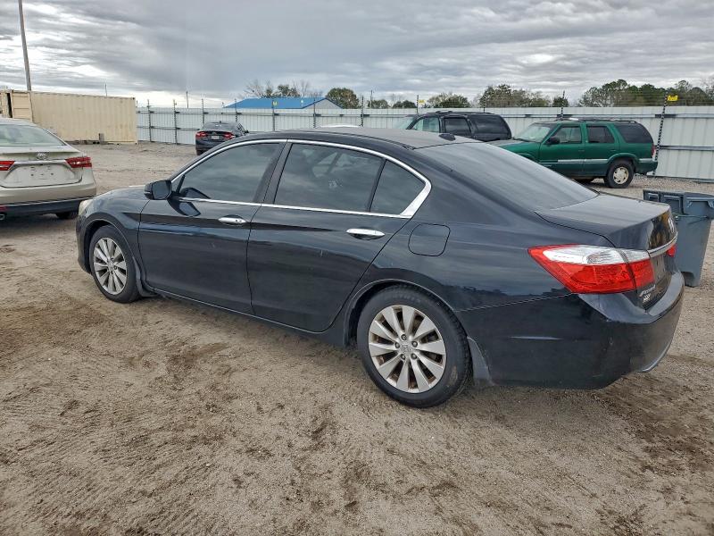 Photo 2 from auction – 2014 HONDA ACCORD EXL with VIN 1HGCR2F85EA296065