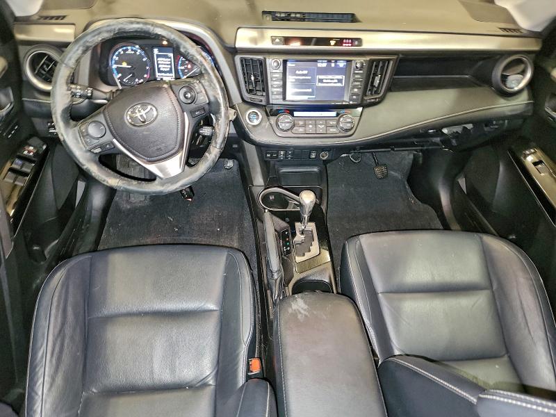 Photo 8 from auction – 2017 TOYOTA RAV4 LIMIT with VIN 2T3DFREV4HW600505