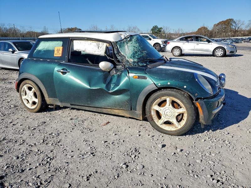 Photo 4 from auction – 2003 MINI COOPER with VIN WMWRC33493TC41248