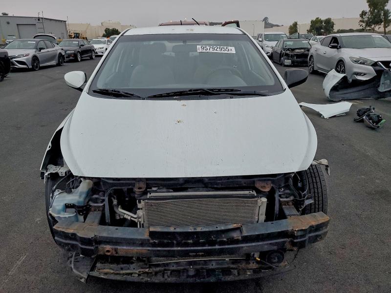 Photo 5 from auction – 2017 HYUNDAI ACCENT SE with VIN KMHCT4AE6HU237677