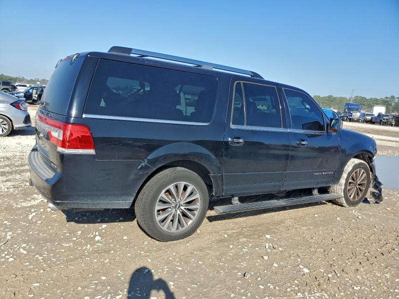 Photo 3 from auction – 2016 LINCOLN NAVIGATOR with VIN 5LMJJ3HT9GEL07397