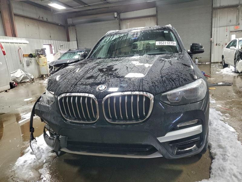 Photo 5 from auction – 2018 BMW X3 XDRIVE3 with VIN 5UXTR9C51JLD61608