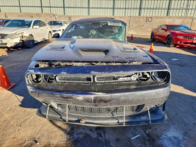 Photo 5 from auction – 2016 DODGE CHALLENGER with VIN 2C3CDZFJXGH358965