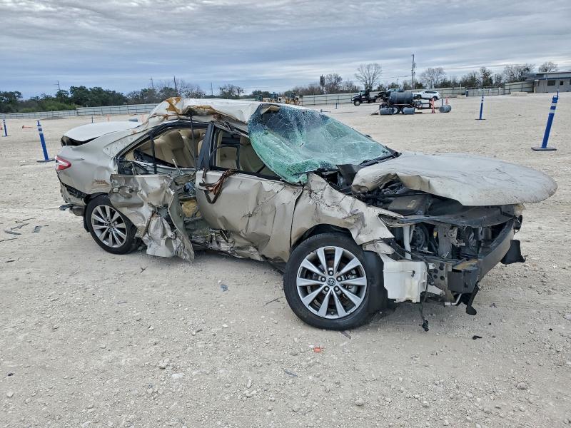 Photo 4 from auction – 2015 TOYOTA CAMRY LE with VIN 4T1BF1FK3FU104453
