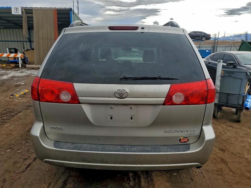 Photo 6 from auction – 2010 TOYOTA SIENNA LE with VIN 5TDJK4CC3AS032533