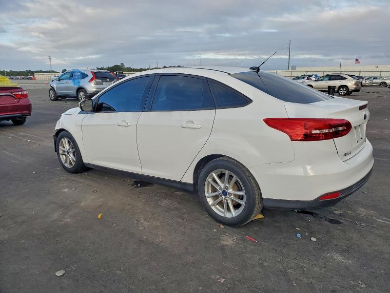 Photo 2 from auction – 2016 FORD FOCUS SE with VIN 1FADP3F21GL364630