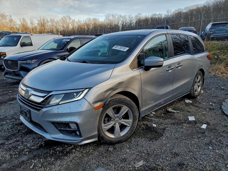 HONDA ODYSSEY EX 2018 with VIN 5FNRL6H76JB091037 - Photo from auction