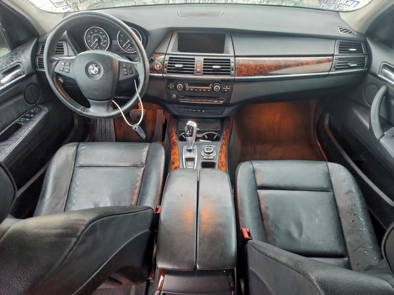 Photo 8 from auction – 2010 BMW X5 XDRIVE3 with VIN 5UXFE4C5XAL277151