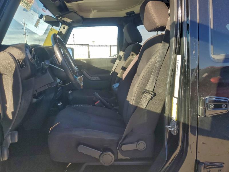 Photo 7 from auction – 2014 JEEP WRANGLER U with VIN 1C4BJWDG2EL210329