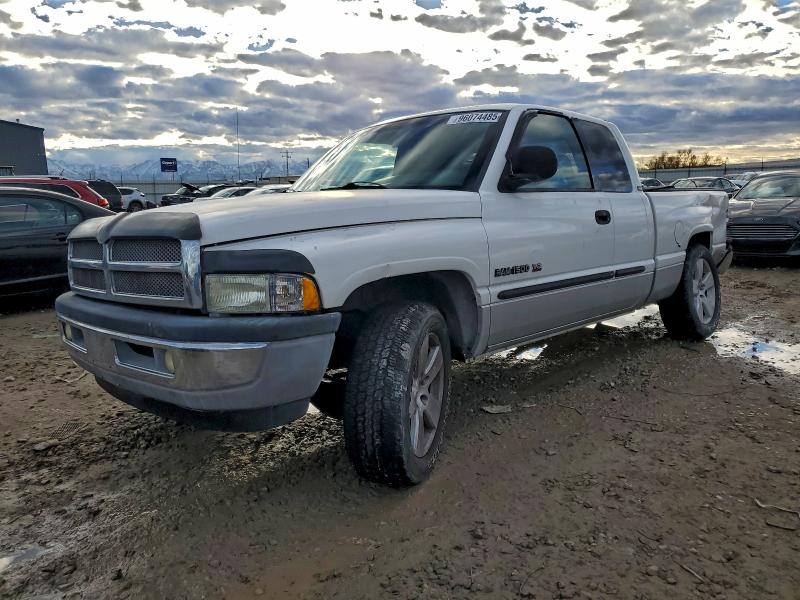 DODGE RAM 1500 2001 с VIN 3B7HC13Y71M554085 - Фото с аукциона