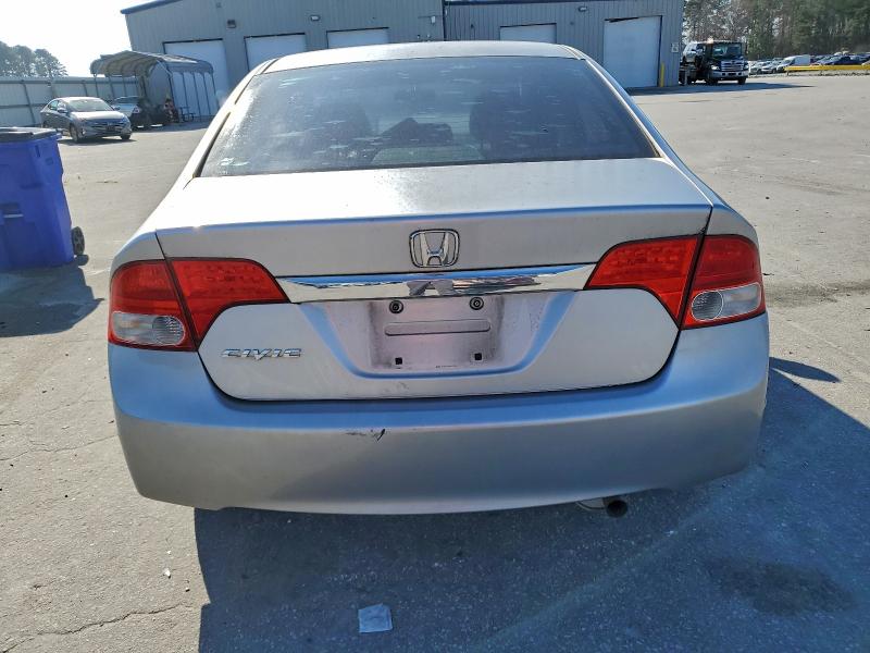 Photo 6 from auction – 2011 HONDA CIVIC EXL with VIN 2HGFA1F90BH521982