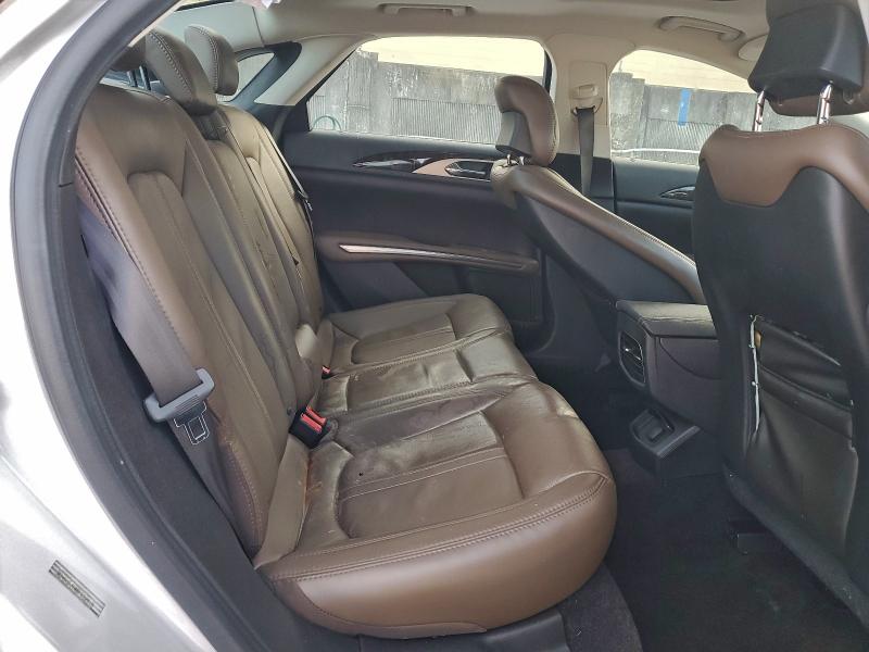 Photo 10 from auction – 2014 LINCOLN MKZ with VIN 3LN6L2J94ER832938