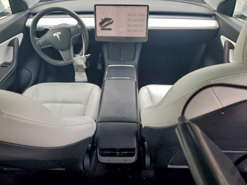 Photo 8 from auction – 2021 TESLA MODEL Y with VIN 5YJYGDEE8MF244173