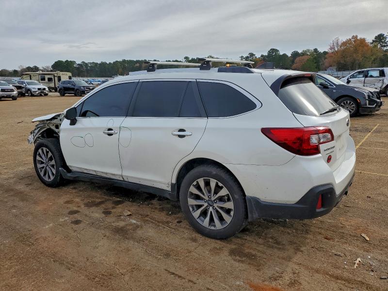 Photo 2 from auction – 2018 SUBARU OUTBACK TO with VIN 4S4BSETC2J3342969