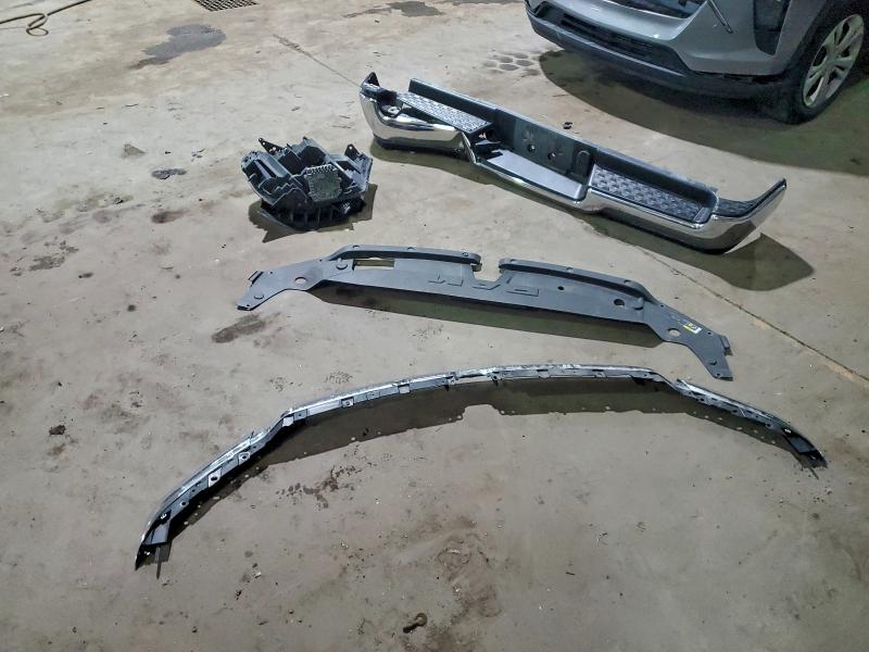 Photo 12 from auction – 2019 RAM 1500 with VIN 1C6RRFFG8KN675953