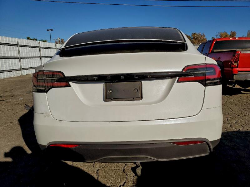 Photo 6 from auction – 2025 TESLA MODEL X with VIN 7SAXCBE5XSF462174